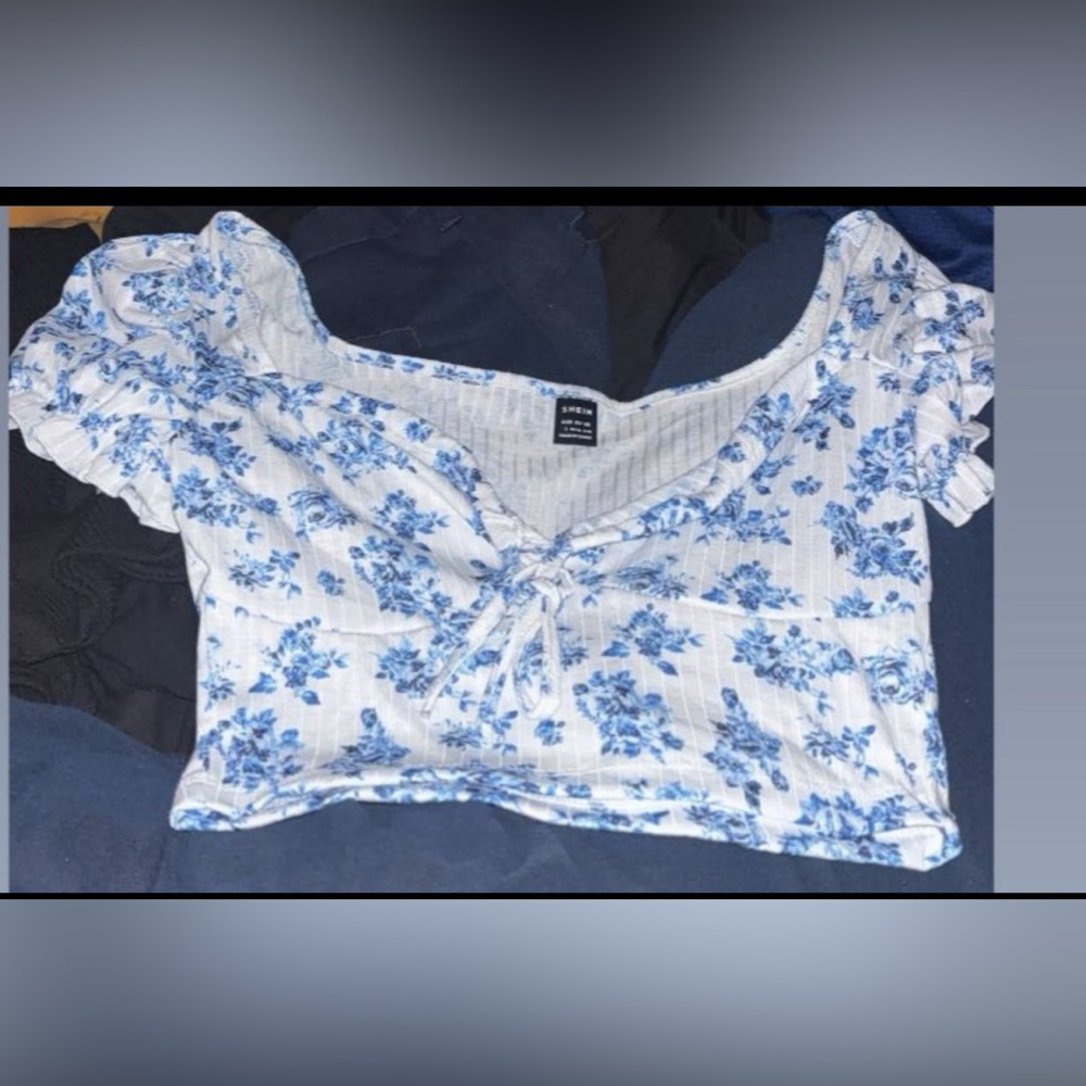 Blue Floral Women's crop top